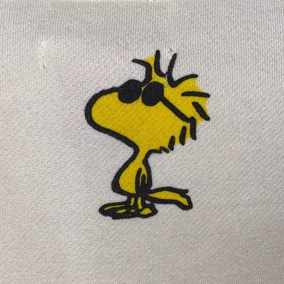 Snoopy and Woodstock Cream/White/Red Oversized Crew Neck Sweatshirt, Size Large - Picture 5 of 9